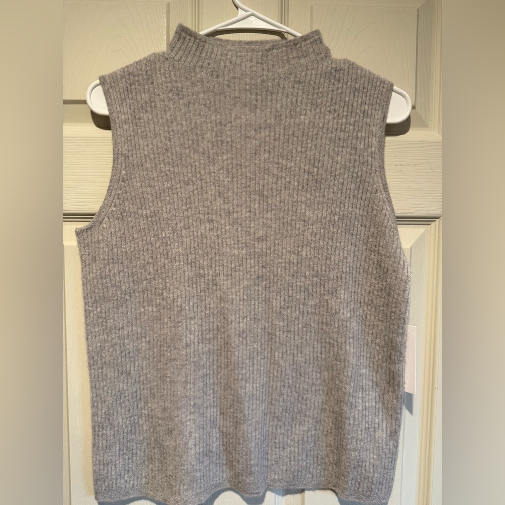Cashmere Top - Picture 2 of 5